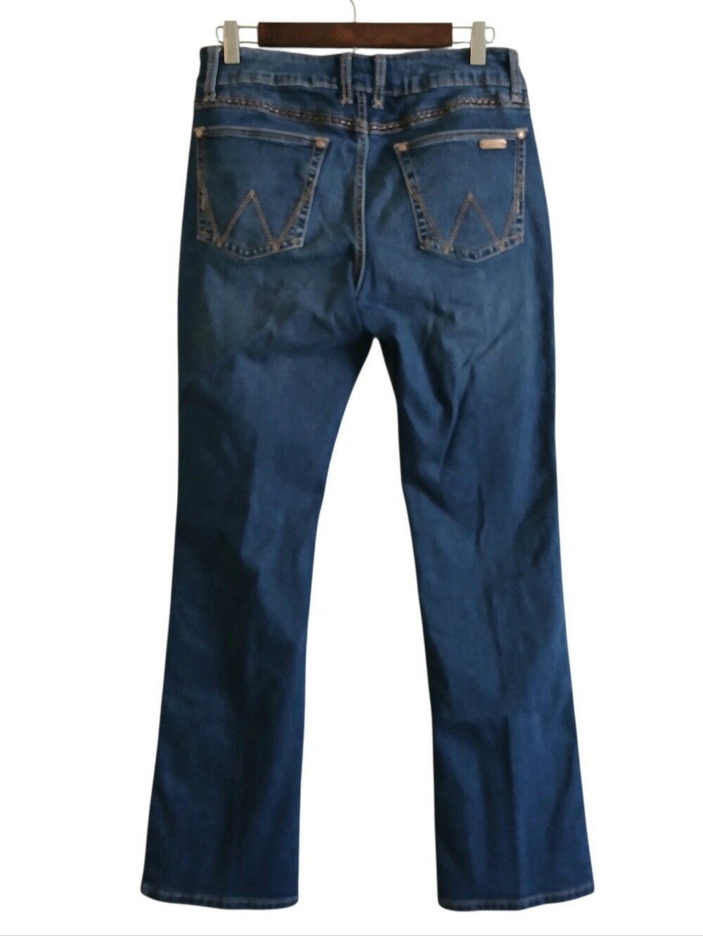Wrangler Retro Mid Rise Bootcut Jeans Women's 30 Medium Wash Embroidered Pocket